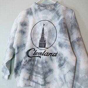NWT Cleveland Sweatshirt